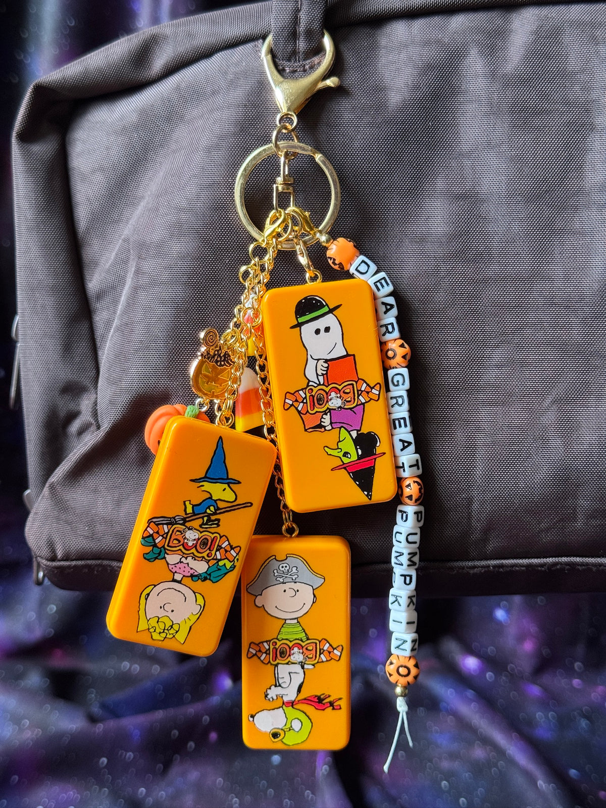 Great Pumpkin Dominoes Bag Charms - Gold findings